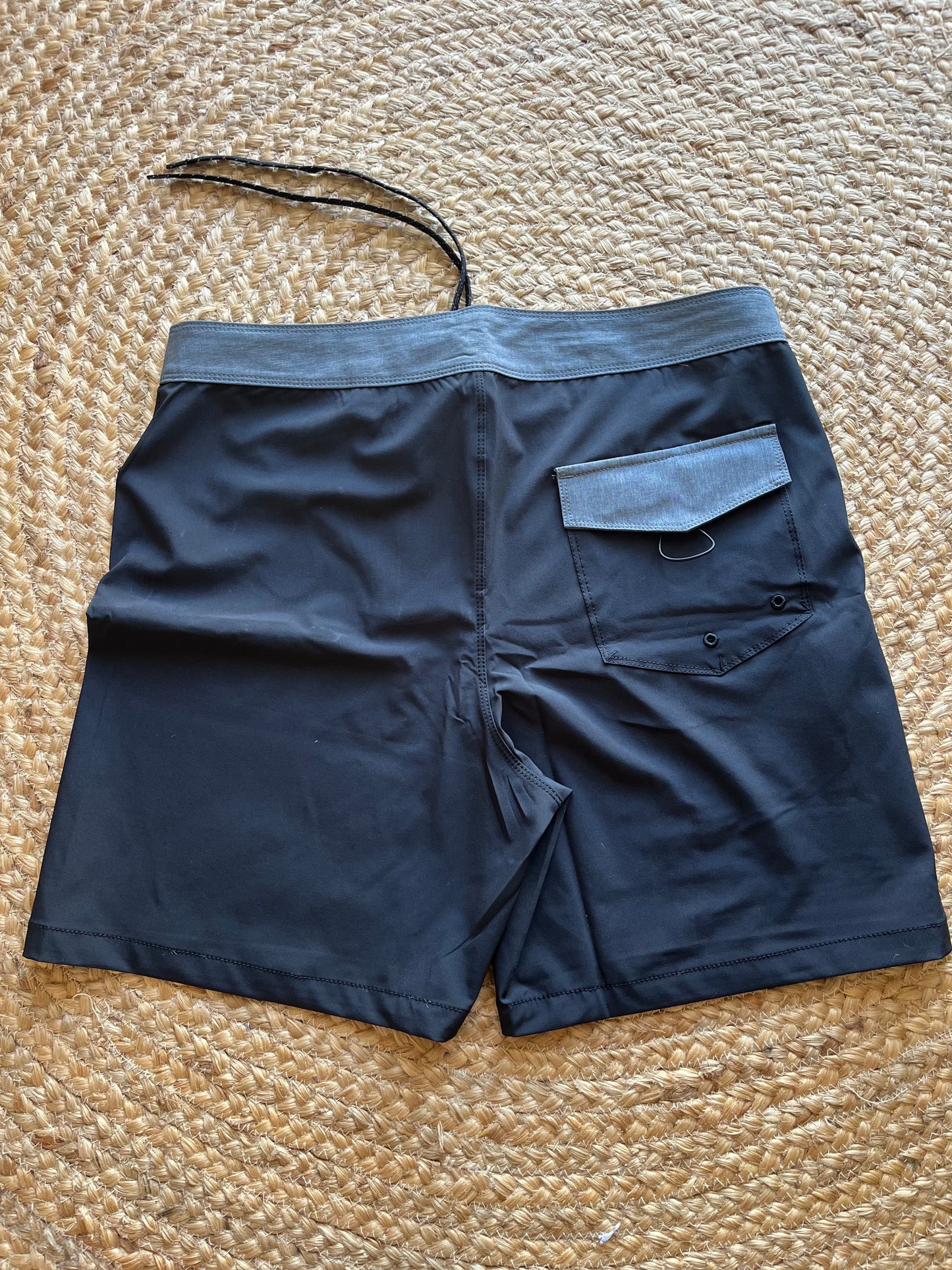 Foilbrained board shorts